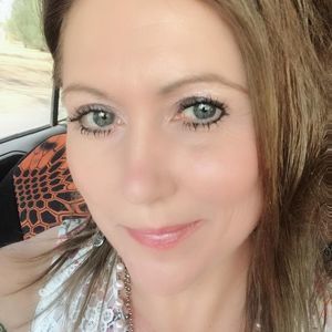 Meet your Posher, Francine